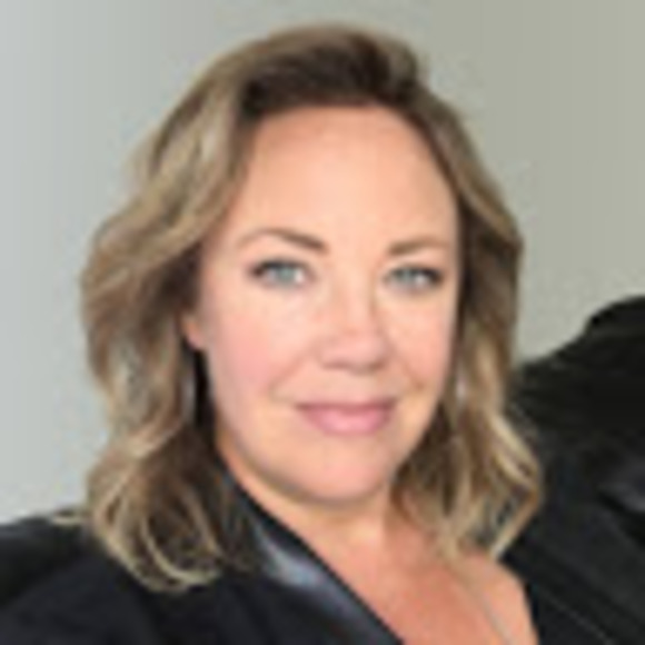 Meet your Posher, Laurie - Picture 1 of 1